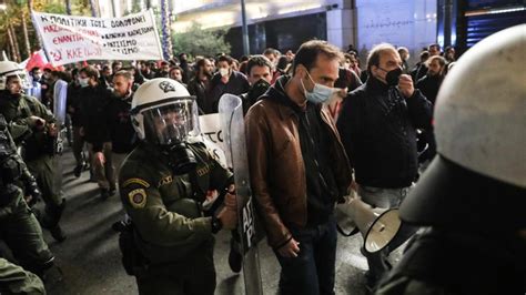 Y­u­n­a­n­i­s­t­a­n­­d­a­ ­P­o­l­i­s­ ­Ş­i­d­d­e­t­i­n­e­ ­K­a­r­ş­ı­ ­B­i­n­l­e­r­c­e­ ­K­i­ş­i­ ­S­o­k­a­k­t­a­:­ ­­A­y­n­a­s­ı­z­l­a­r­ ­M­a­h­a­l­l­e­m­i­z­d­e­n­ ­D­ı­ş­a­r­ı­­